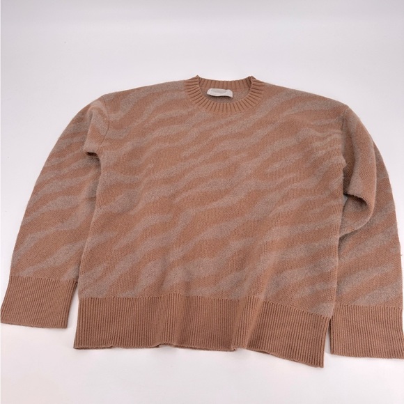 Everlane The Alpaca Tiger Jacquard Oversized Crewneck Sweater Size Small - Picture 2 of 5